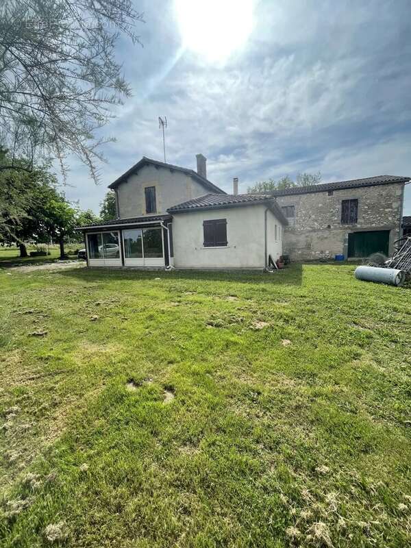 Maison en pierres à la campagne, proche de Bergerac - photo 4