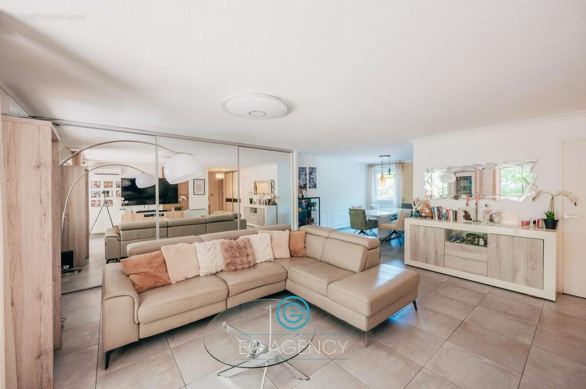 Appartement à MARSEILLE-10E
