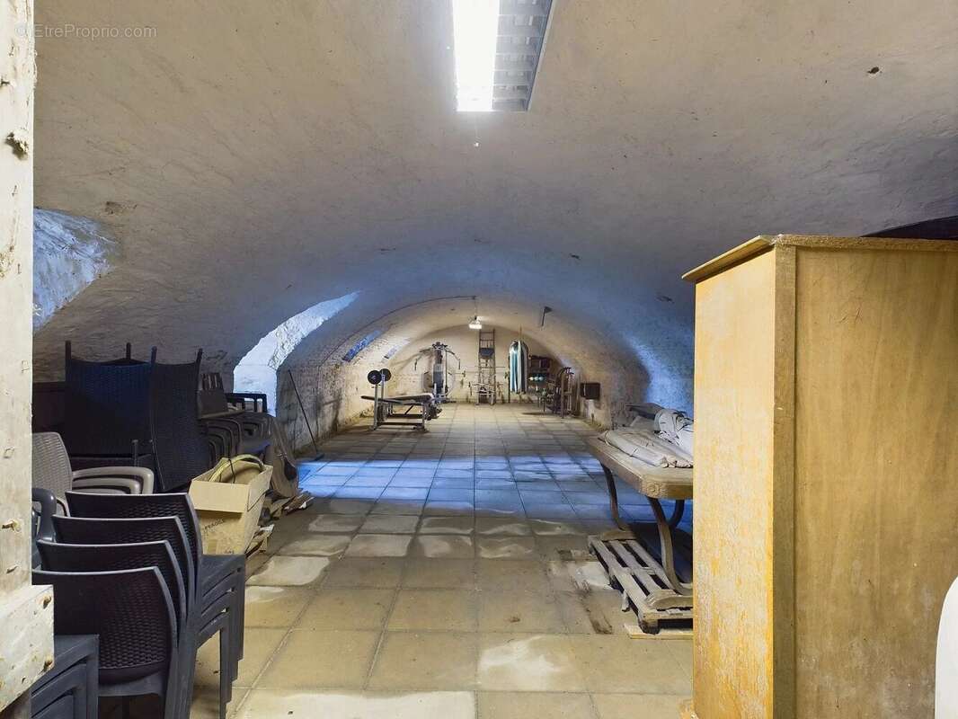 Maison à SAINT-JEAN-D'ANGELY