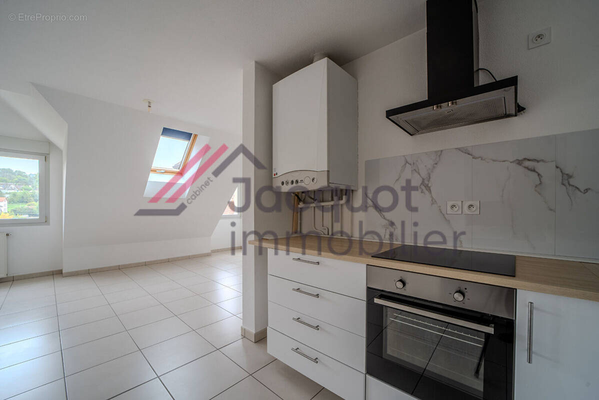 Appartement à LONS-LE-SAUNIER