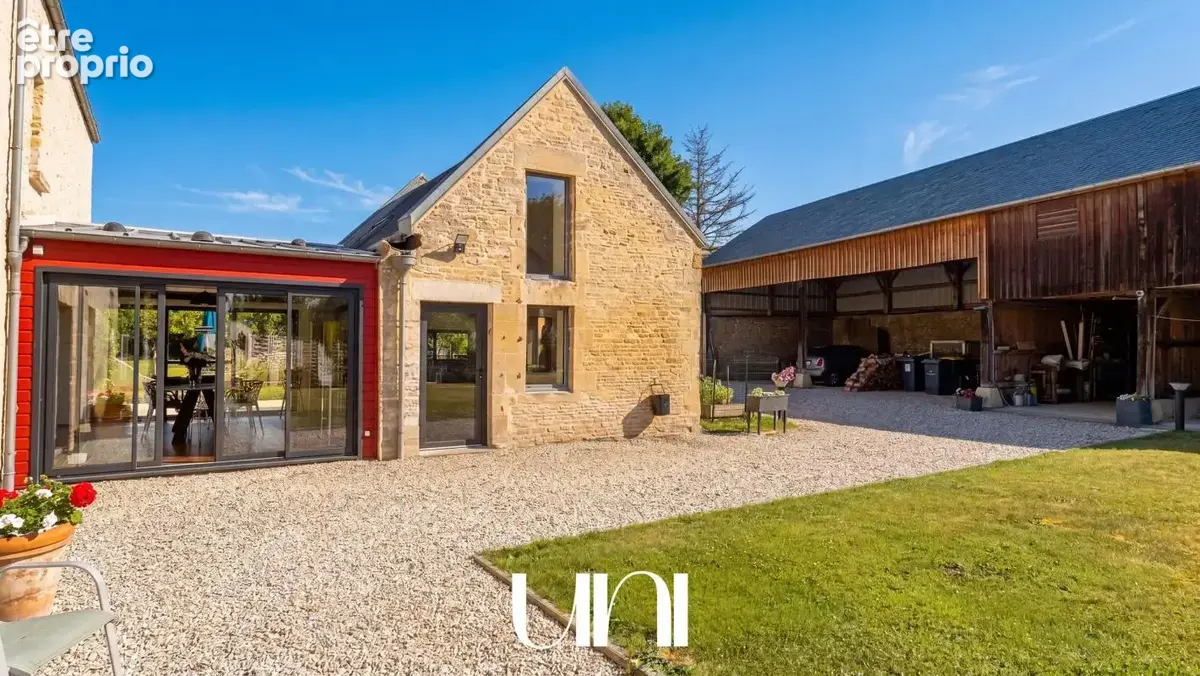 Maison 7 pièces de 264m2 avec jardin clos - Mathieu - photo 9