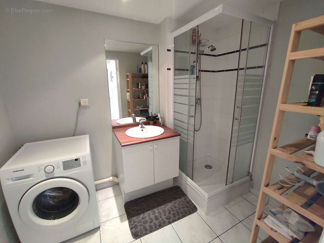 Appartement à LE RHEU