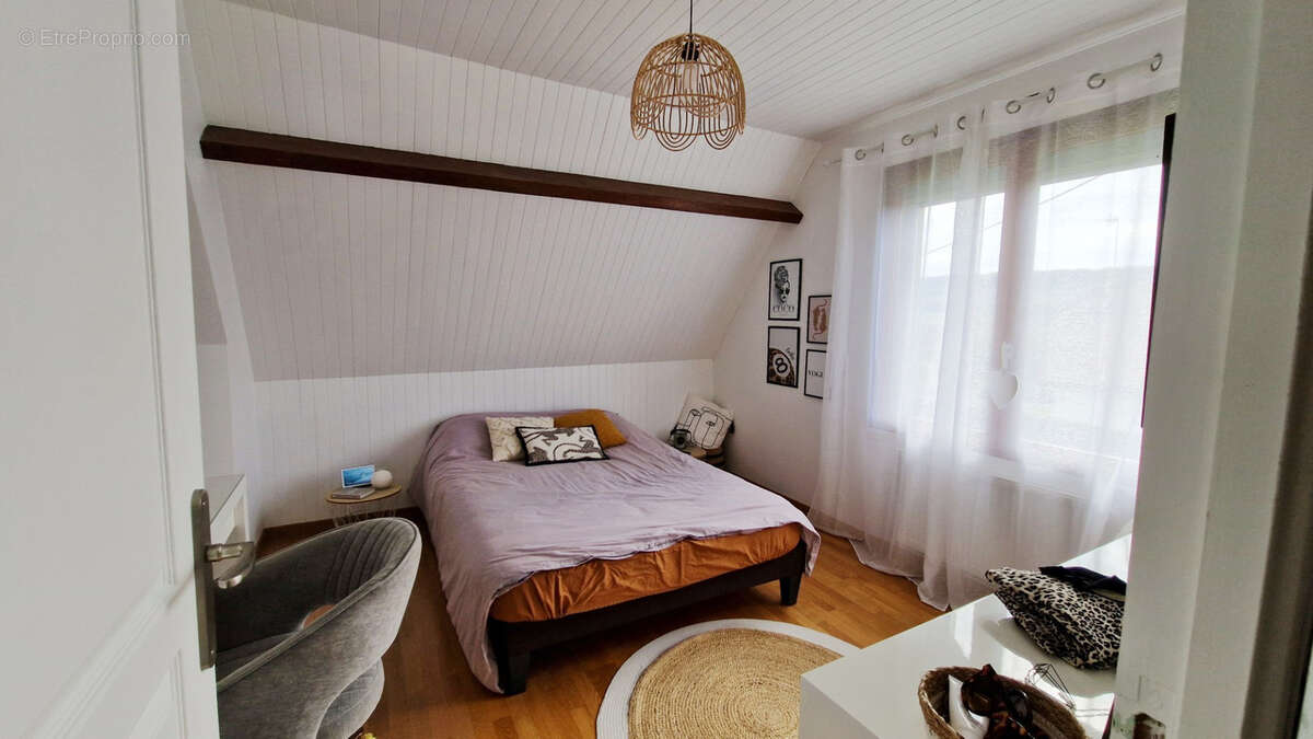 Maison à SAINT-NICOLAS-D'ALIERMONT