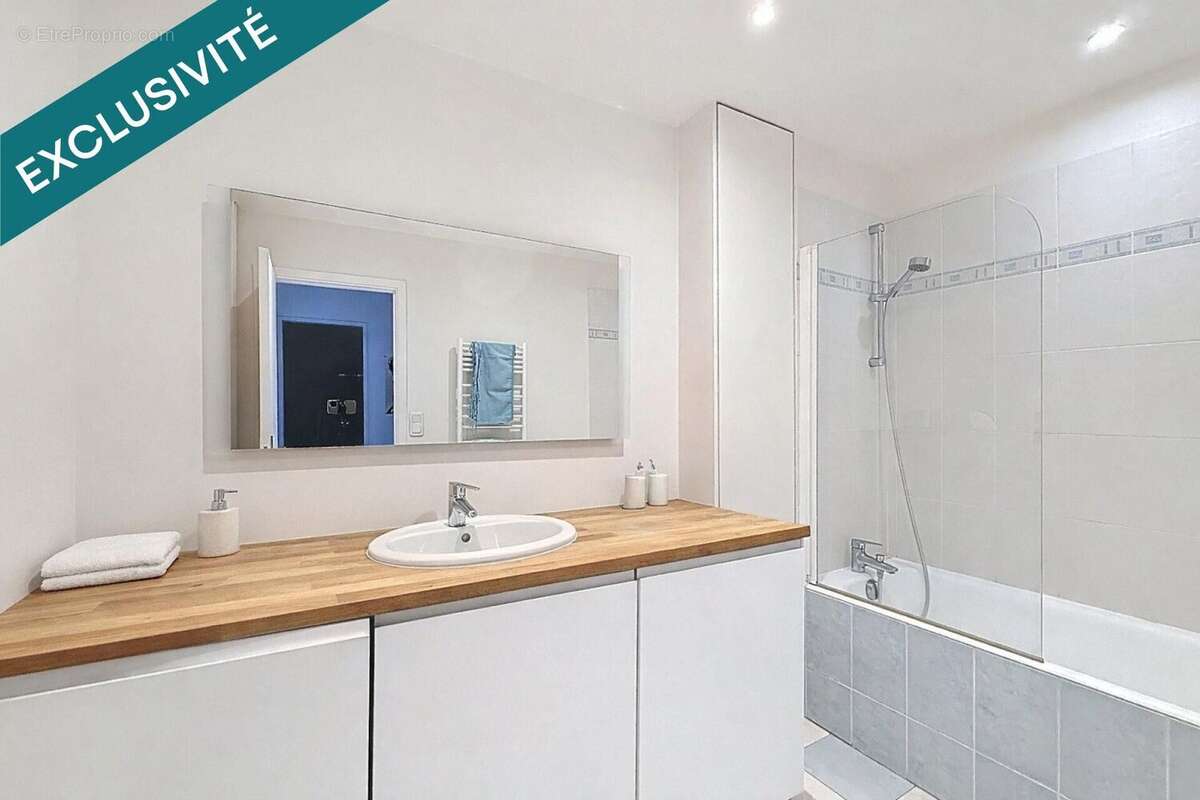 Photo 5 - Appartement à PARIS-15E