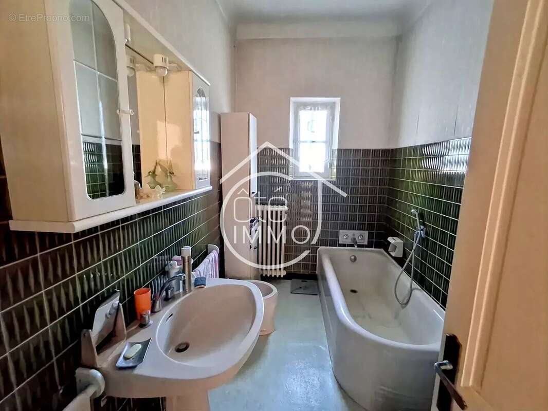 Saint Germain et Mons : Belle propriété de 121m² avec séchoir à tabac et jardin - photo 9