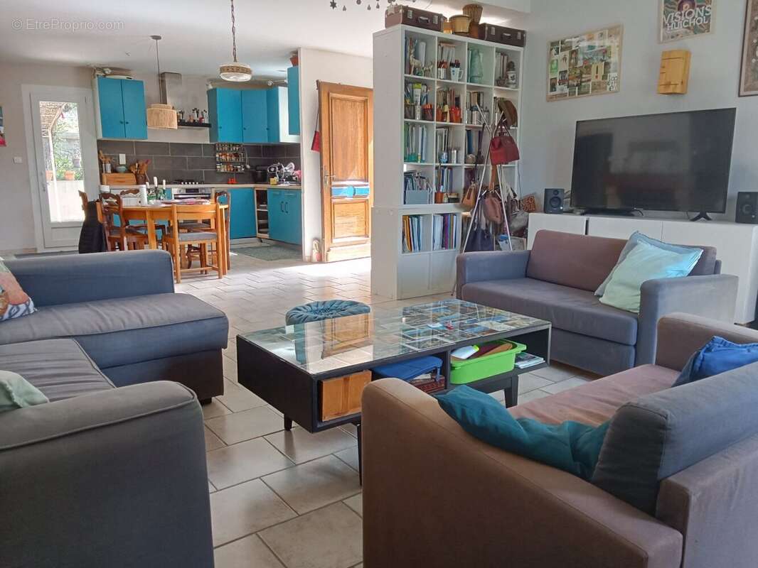 Maison à DURFORT-ET-SAINT-MARTIN-DE-SOSSENAC