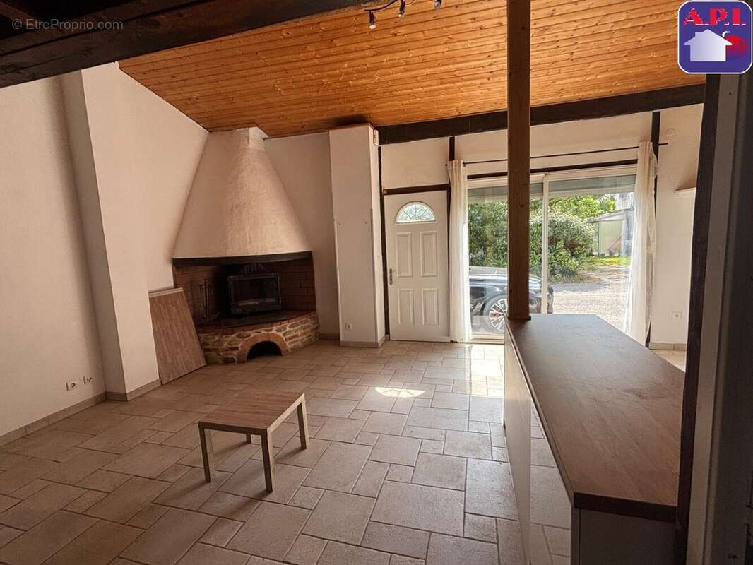 Maison à BELVEZE-DU-RAZES