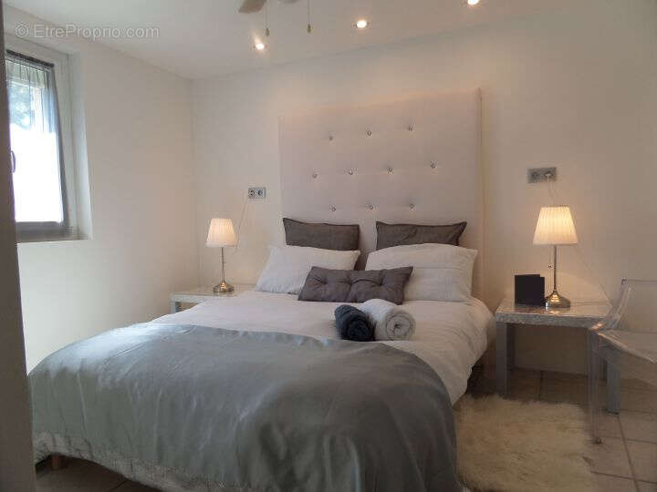 Maison à MORTAGNE-SUR-GIRONDE