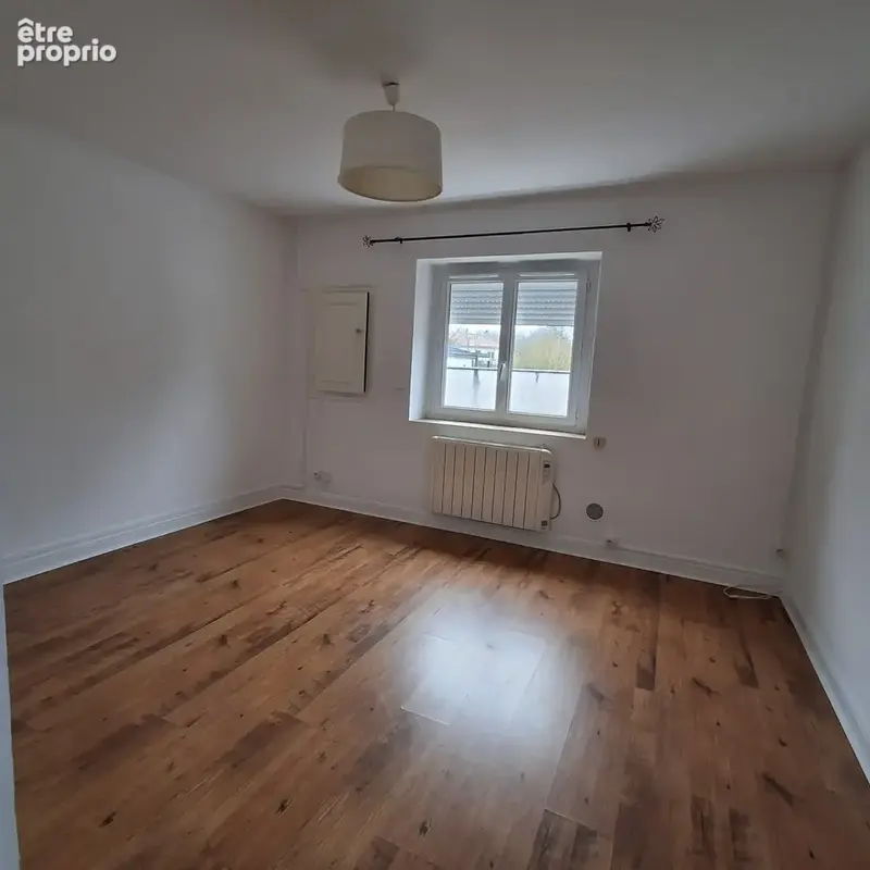 Maison 4 pièces 66 m² à vendre à Roumazieres-Loubert (16270) - photo 3