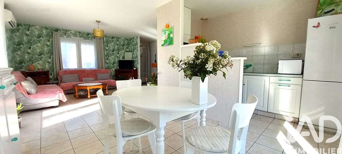 Photo 4 - Maison à LANDERONDE