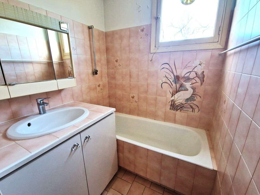 A vendre, Appartement, 3 Pièces en RDC, 47 m², NICE 06100, Alpes-Maritimes - photo 7