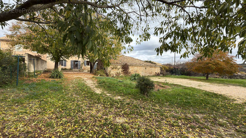 En exclusivité - Authentique bergerie Provençale du XIXème siècle à fort potentiel - photo 35