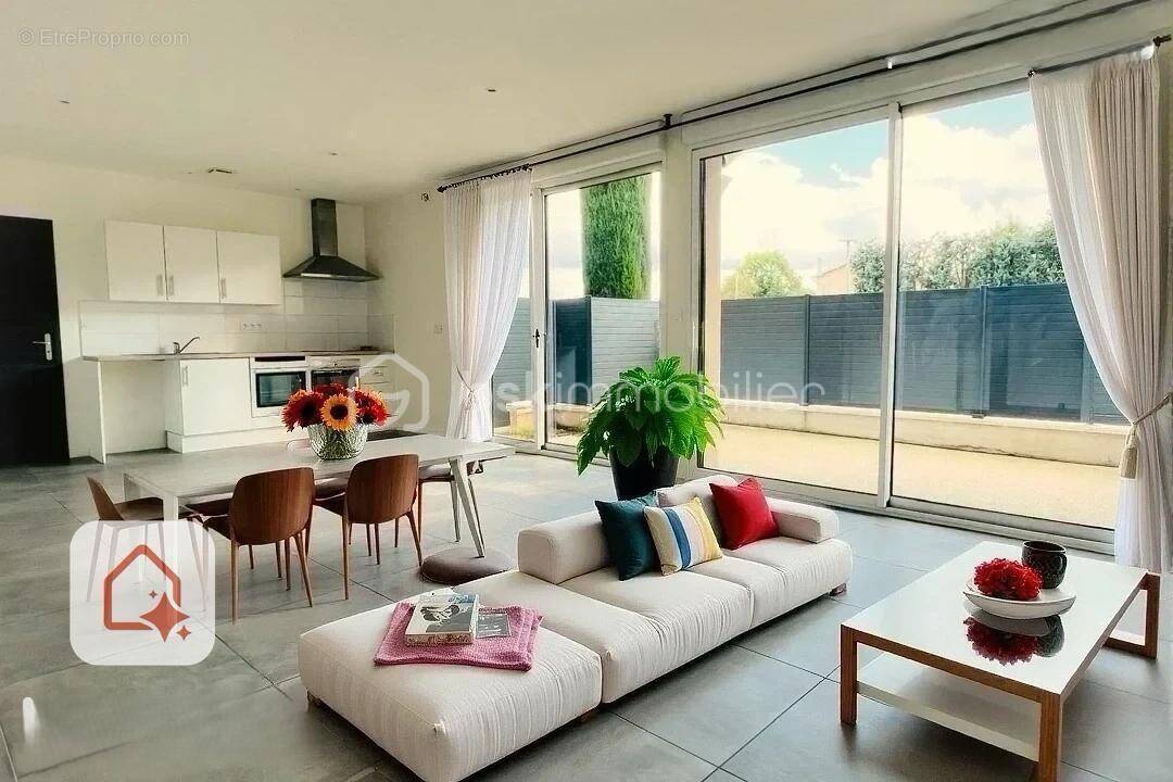 Appartement à CHAPONOST