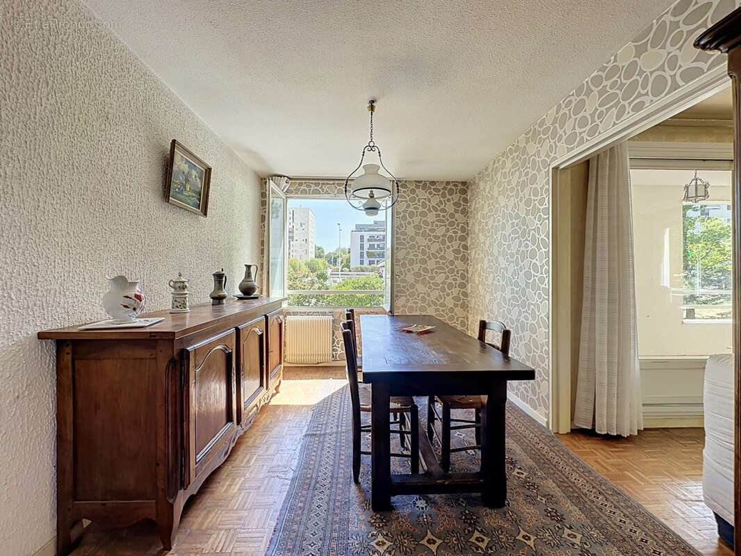 Appartement à LYON-5E
