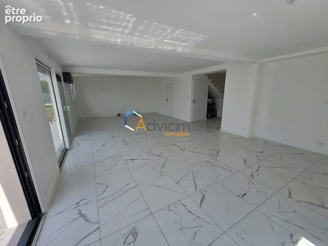 Maison 5 pièces 152 m² à vendre à Ormes (45140) - photo 4