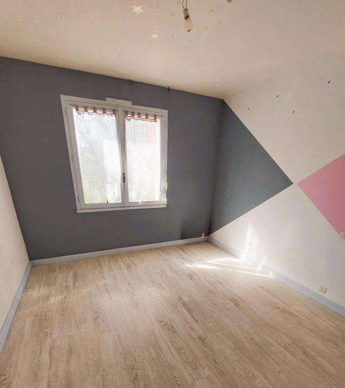 Maison à VERNIX