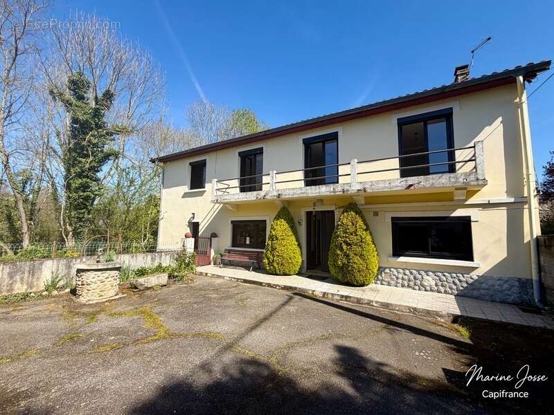 Maison à OSSUN