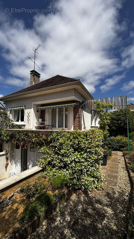 Maison à AUXERRE