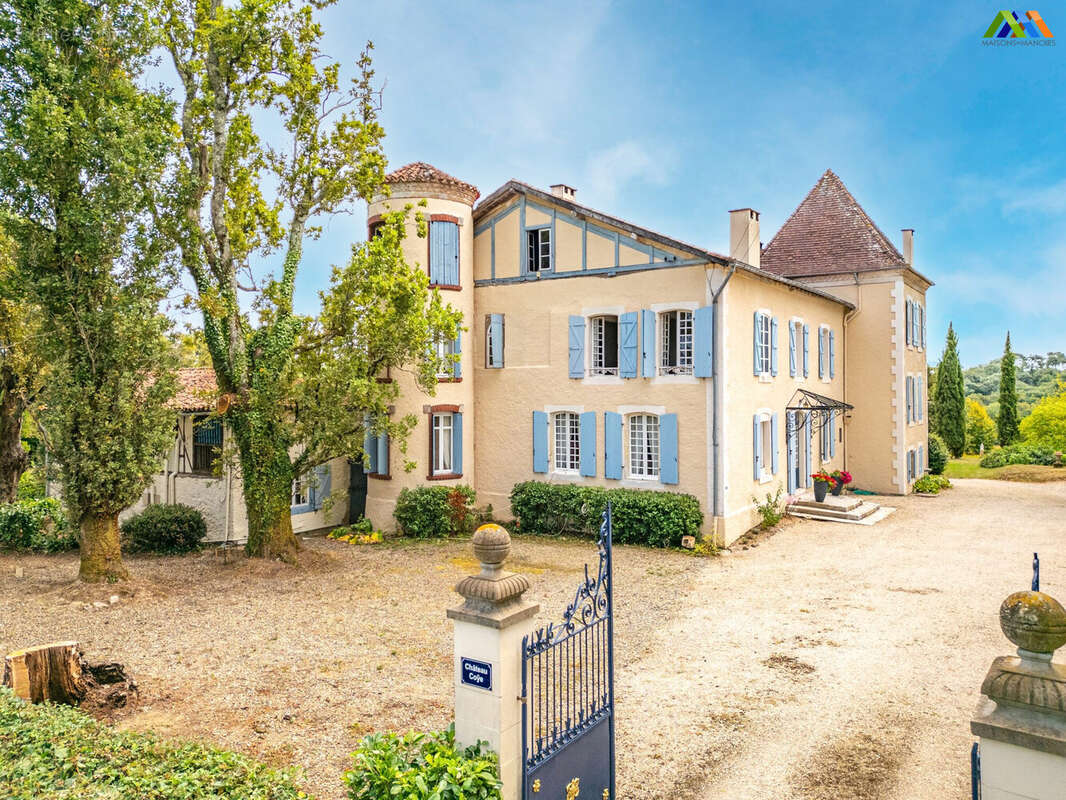 550 m² à Hagetmau  - photo 2
