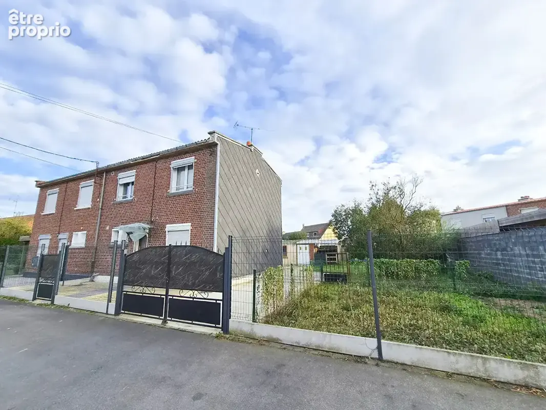 VIESLY Maison familiale - photo 1
