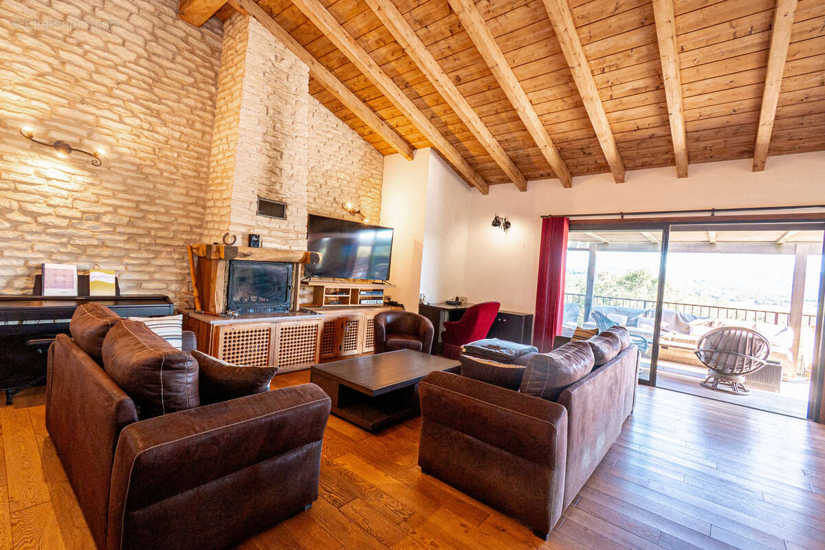 Maison à SOTTA