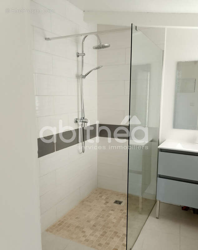 Appartement à CHABANAIS