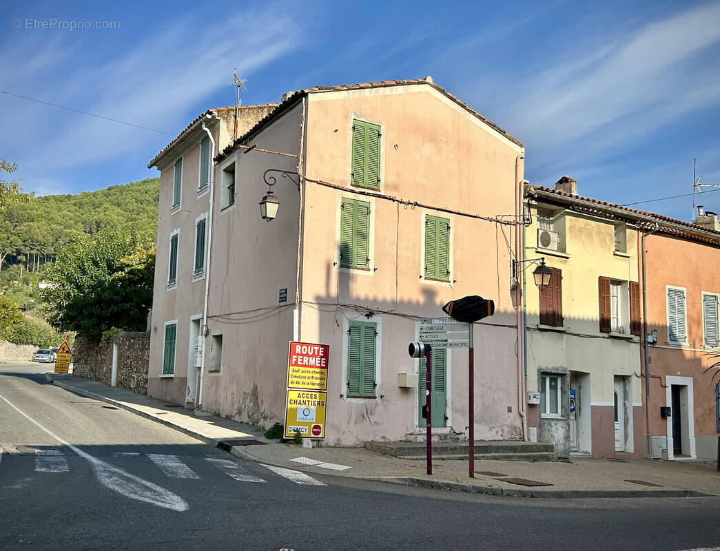 Maison à LA FARLEDE