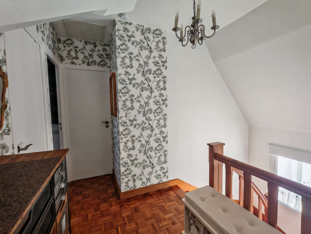 Maison à SAINT-GEREON