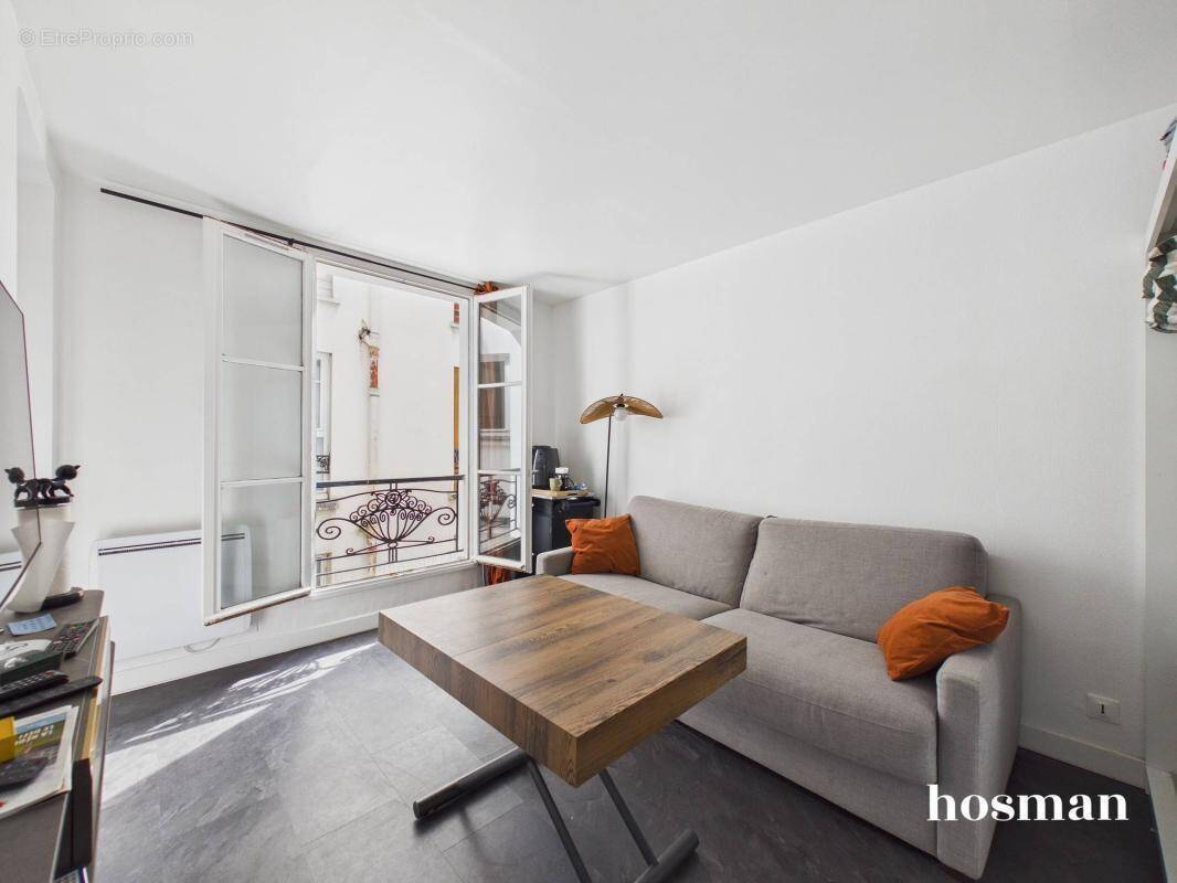 Appartement à PARIS-11E