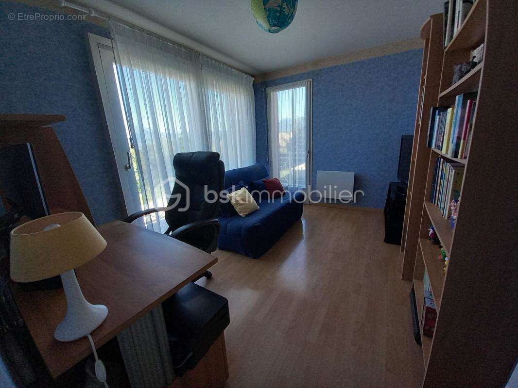 Maison à BEAUCROISSANT