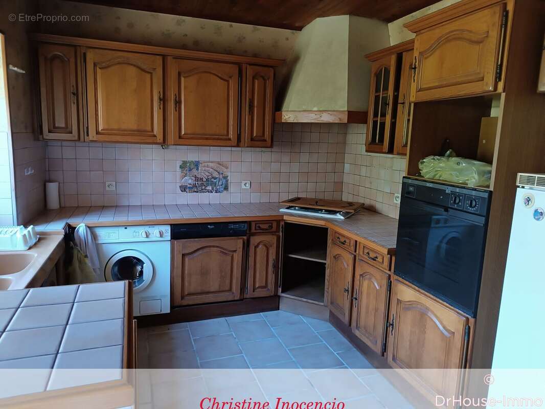 Maison 6 pièces 153 m² à vendre à Saint-Thomas-De-Conac (17150) - photo 9