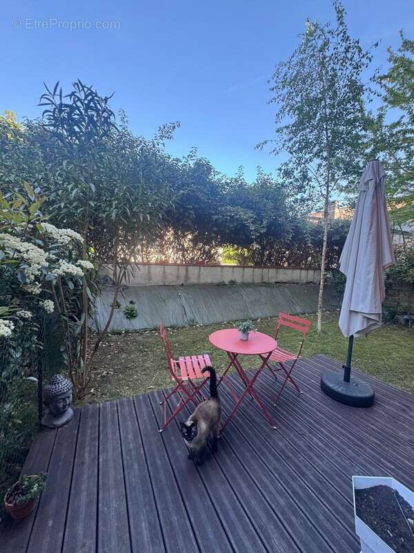 JARDIN AVEC TERRASSE - Appartement à AUSSONNE