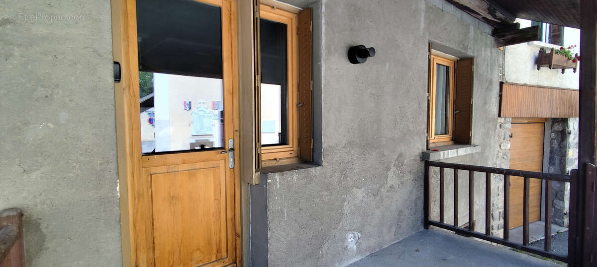 Appartement à PELVOUX