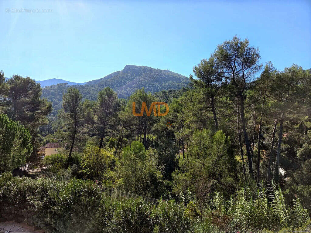 Maison à LA DESTROUSSE