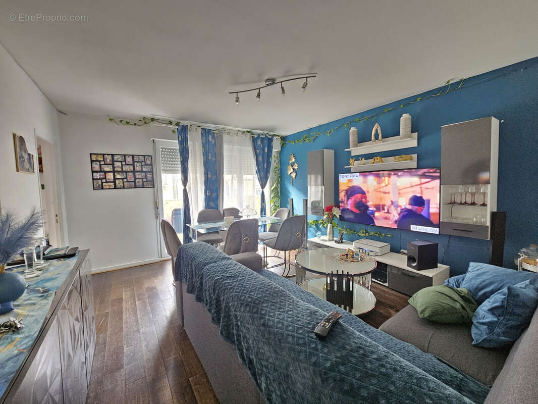 Appartement à EPINAY-SOUS-SENART