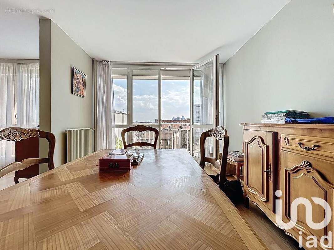 Photo 4 - Appartement à COLOMBES