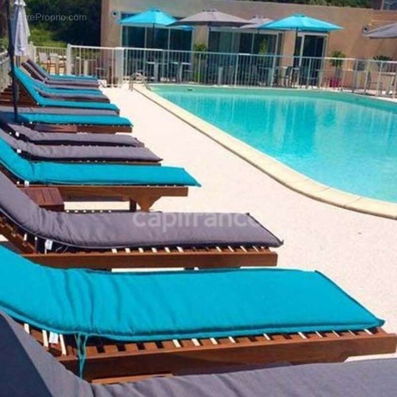 Commerce à CERVIONE