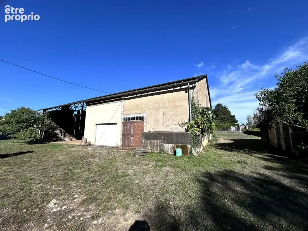 Bignoux ? terrain constructible de 1 500 m² avec 200 m² de dépendances - photo 8