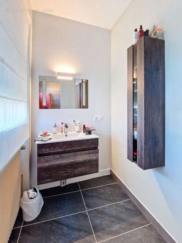 Maison à SURY-LE-COMTAL