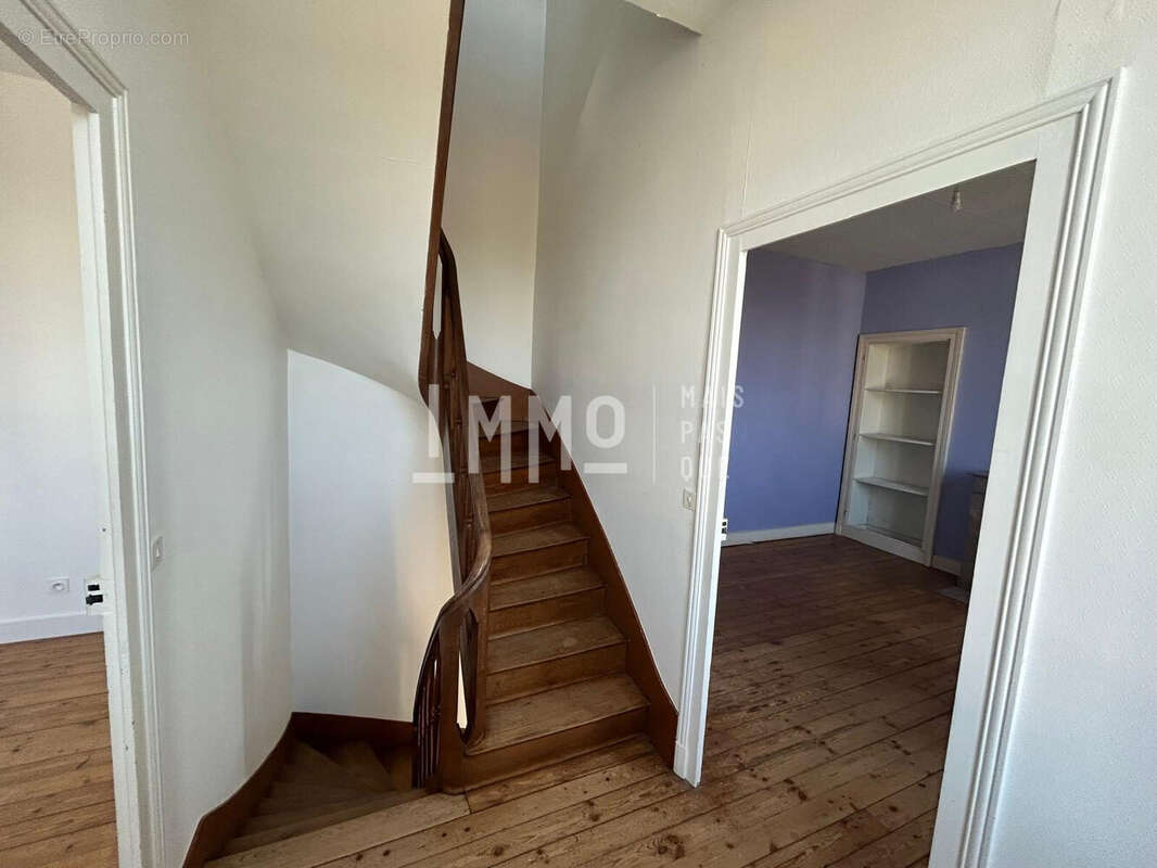 Maison à VOUVRAY-SUR-LOIR