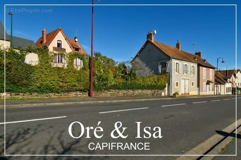Maison à CULAN