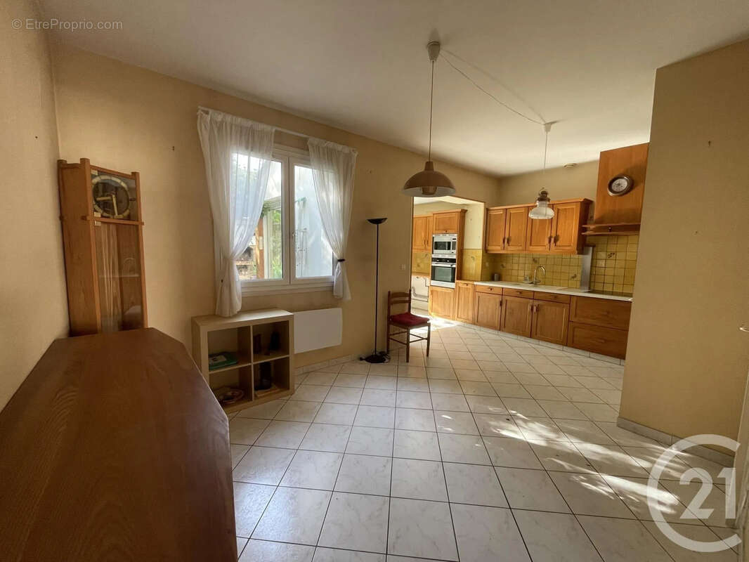 Maison 102 m² à Royan  - photo 5