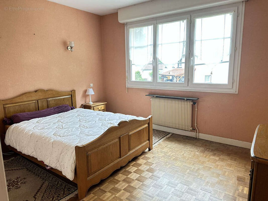 Maison à LAHOURCADE