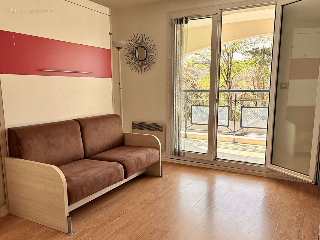 Appartement à VAUX-SUR-MER