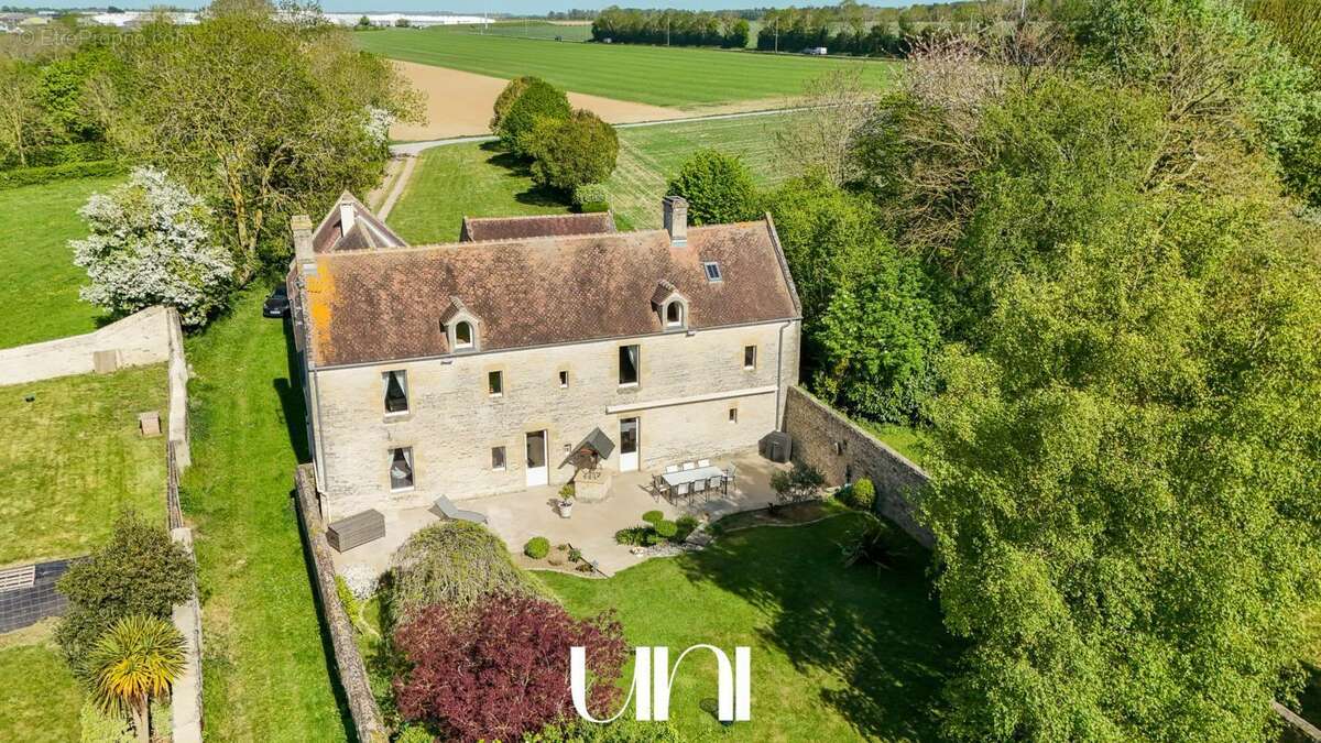 Maison à CREULLY