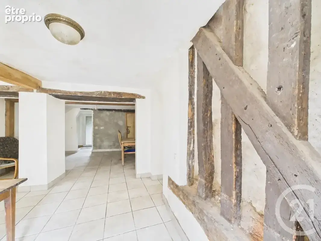 Appartement 3 pièces 64 m² à vendre à Chartres (28000) - photo 2