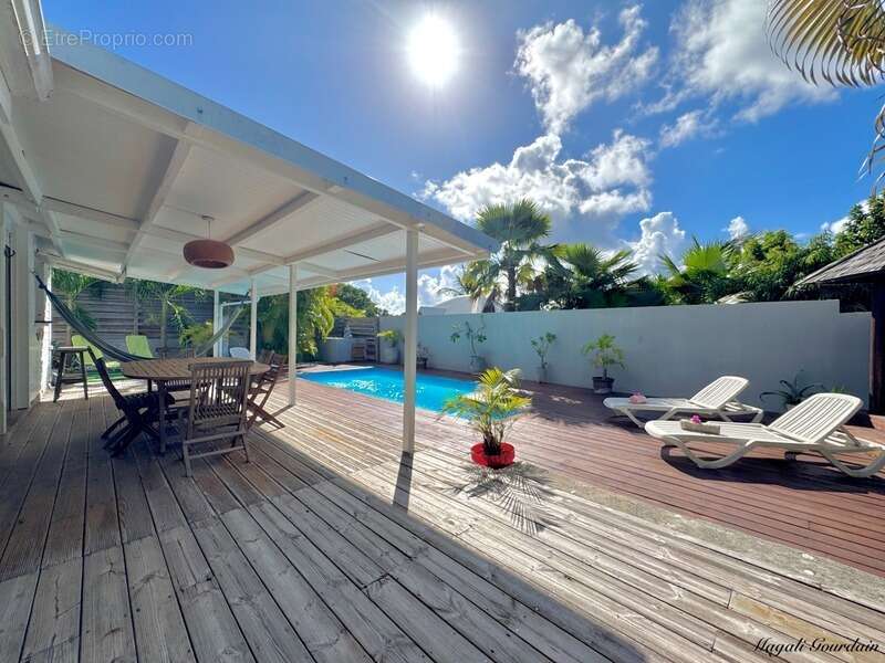 Maison à SAINT-FRANCOIS