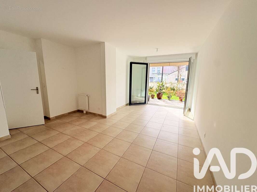 Appartement 60 m² à Sautron  - photo 2