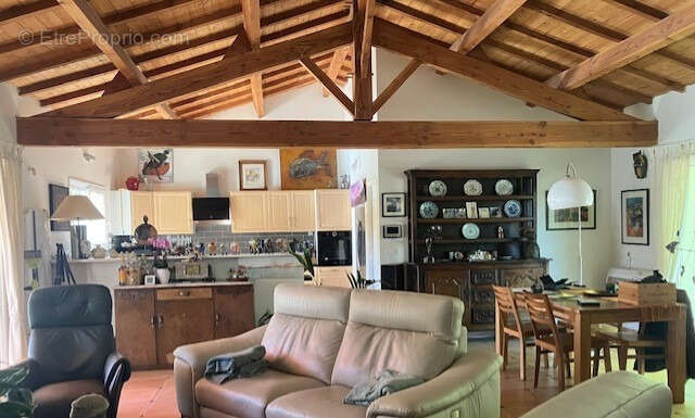 Maison à SAINT-SAUVEUR