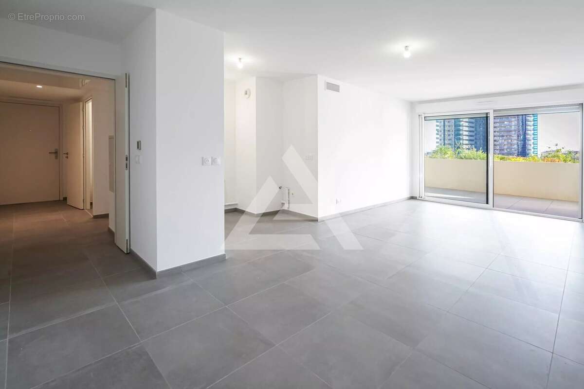 Appartement à BEAUSOLEIL